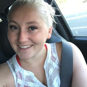 Meet your Posher, Tiara